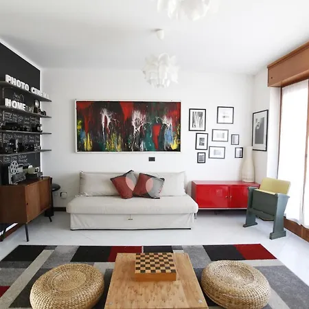 Casa *